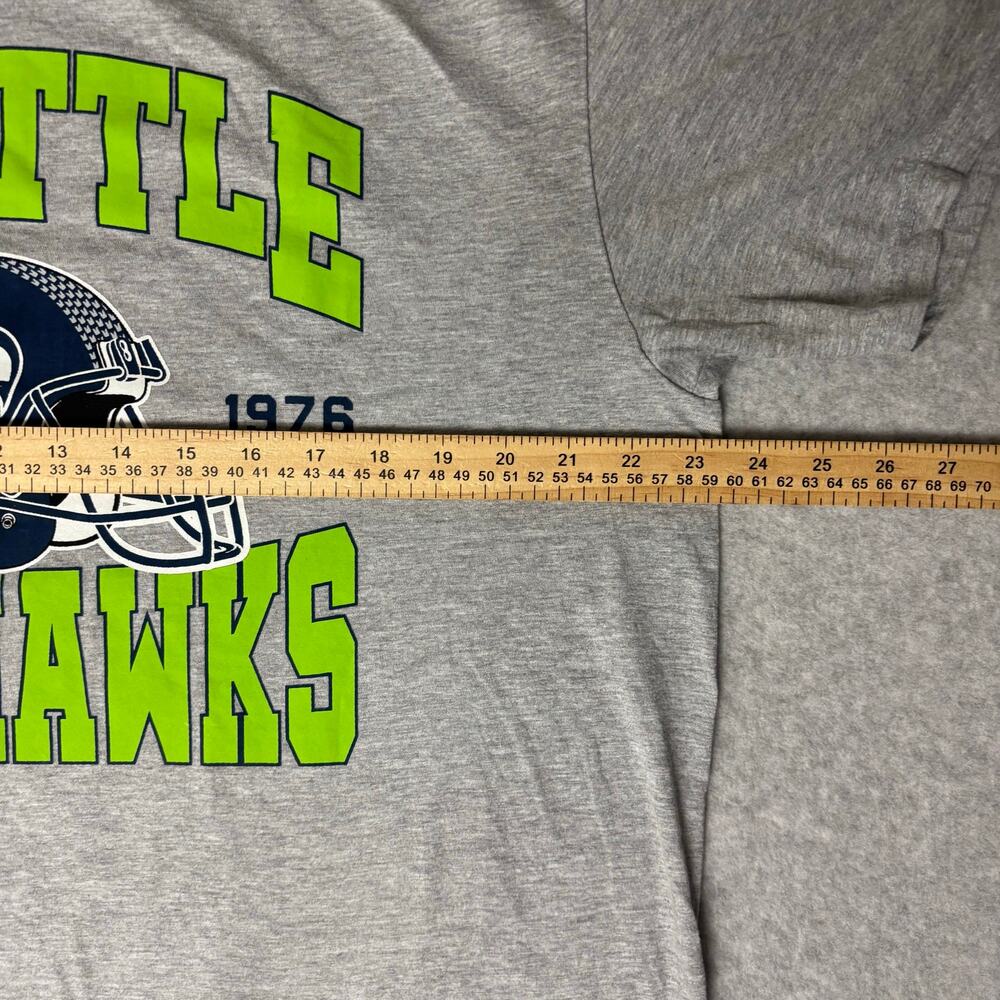 NFL Team Apparel Seattle Seahawks Gray Cotton Blend T-Shirt - XL - Picture 4 of 6